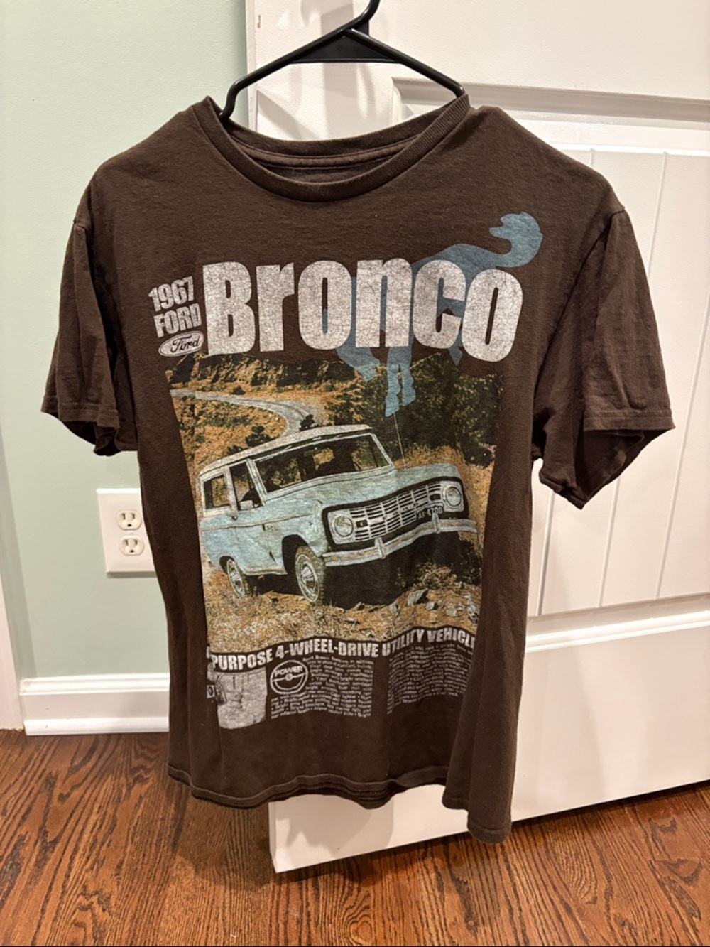 Aeropostale Brown Tee with Light Blue Bronco Graphic